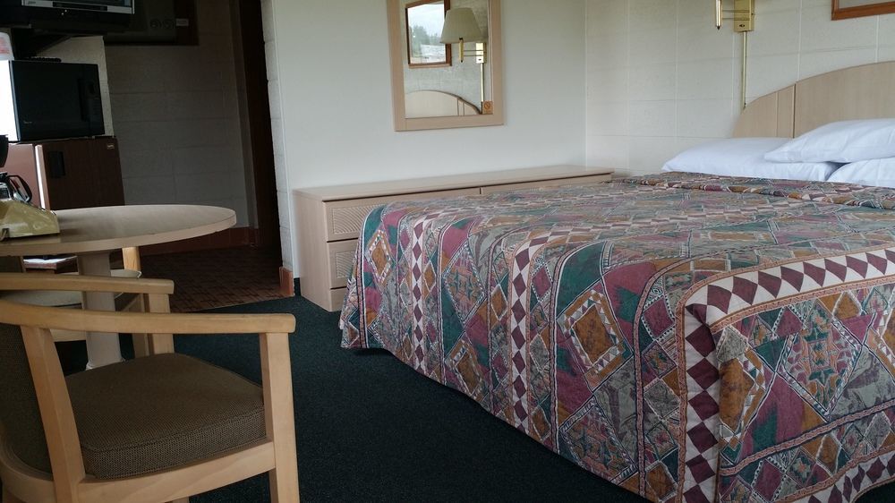 Indian Trail Motel Wisconsin Dells Bagian luar foto