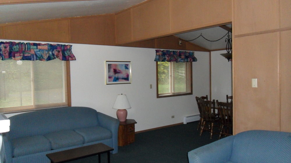 Indian Trail Motel Wisconsin Dells Bagian luar foto