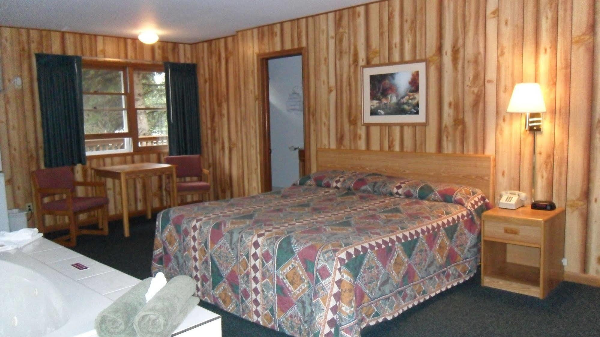 Indian Trail Motel Wisconsin Dells Bagian luar foto